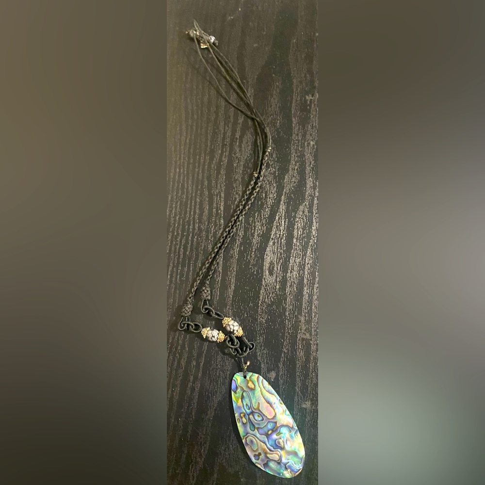 Cookie Lee Lightweight Colorful Shell Necklace - - image 2